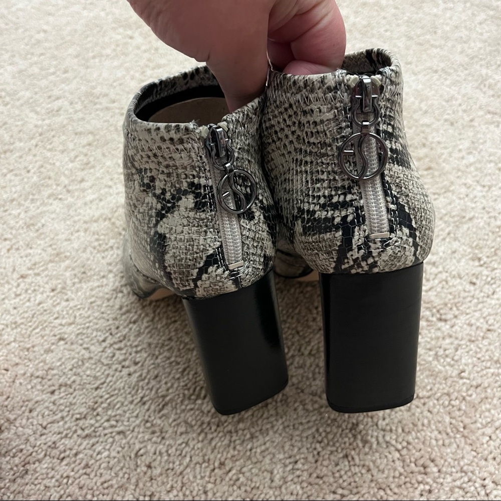 NEW! Franco Sarto Snakeskin Booties - Picture 7 of 7